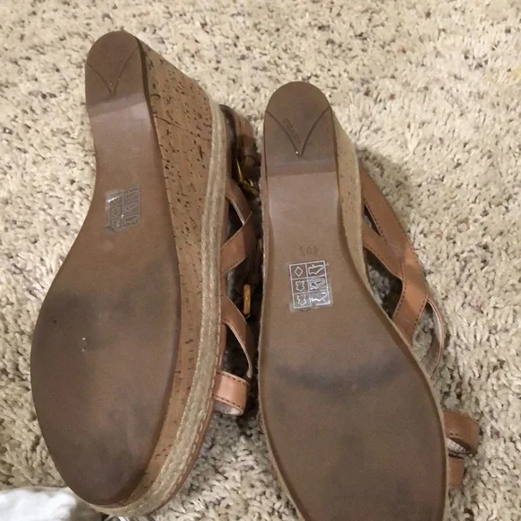 PRADA tan leather sandals, worn twice, 3-4” wedge heel - Picture 3 of 4